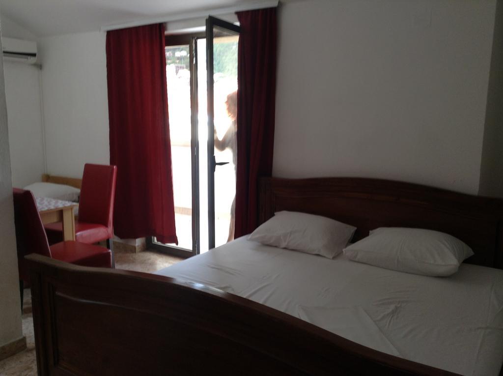 Kuca Tomovic Hotel Budva Kültér fotó